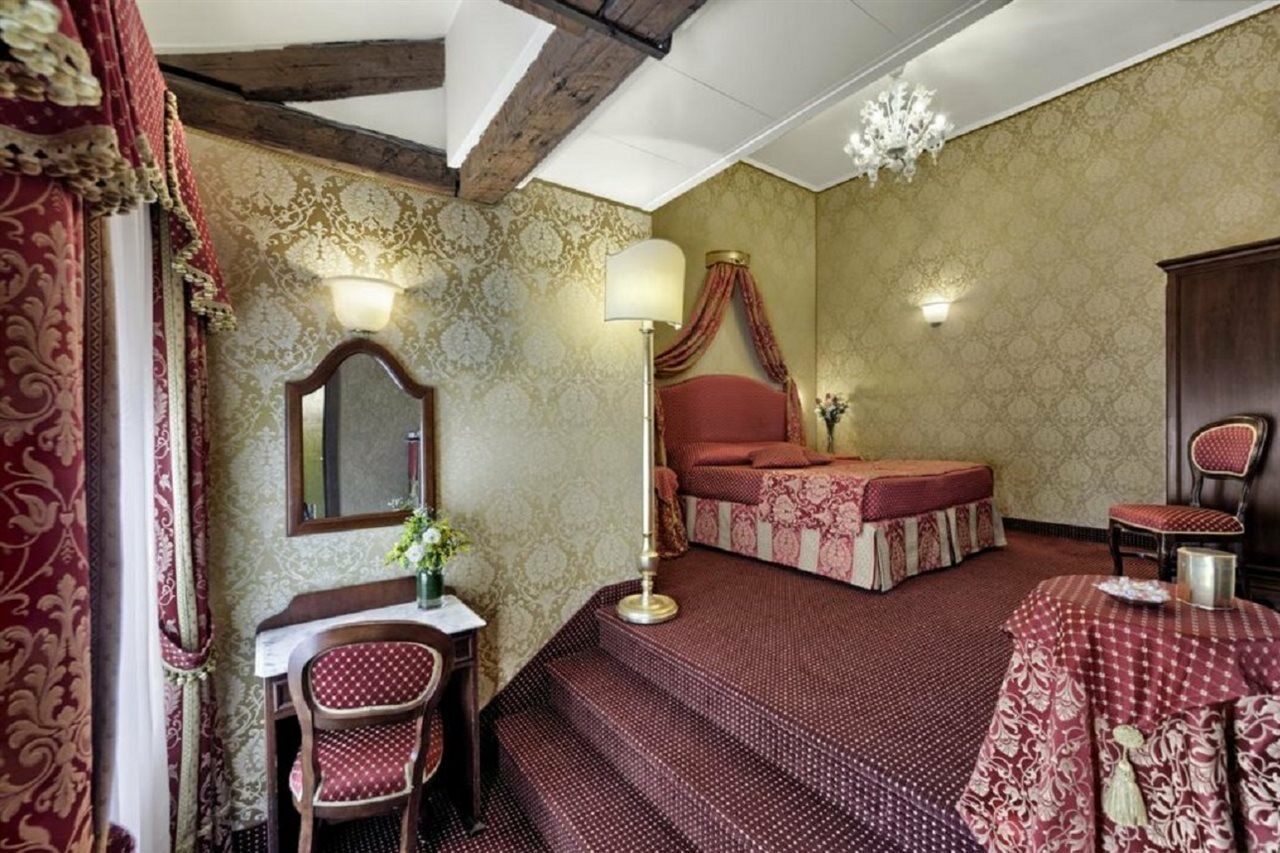 Pausania Hotel Venedig