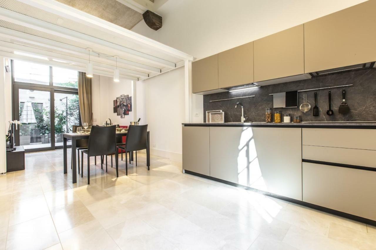 Elegant Fornasa Vecia, Canal View With A Beautiful Garden R&r *