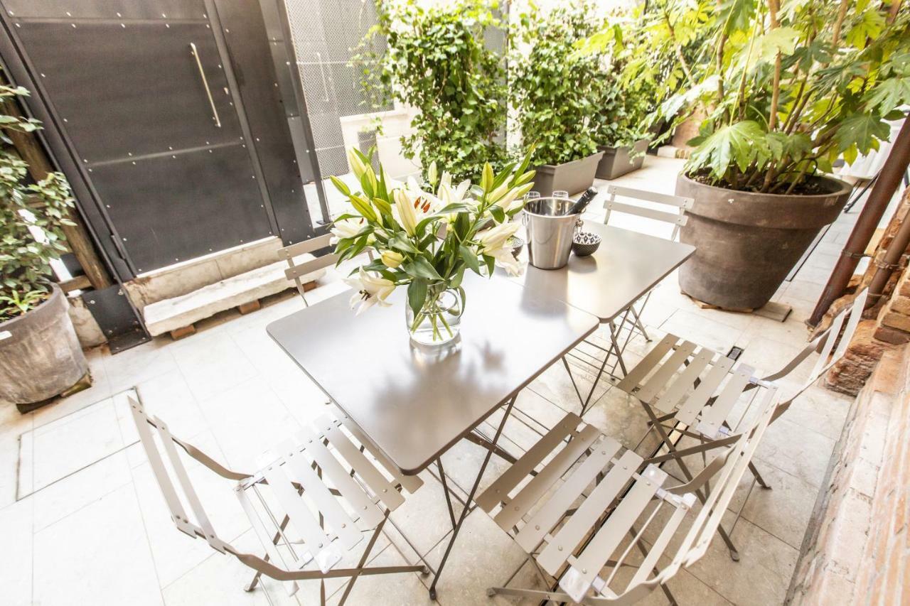 Elegant Fornasa Vecia, Canal View With A Beautiful Garden R&r Appartamento