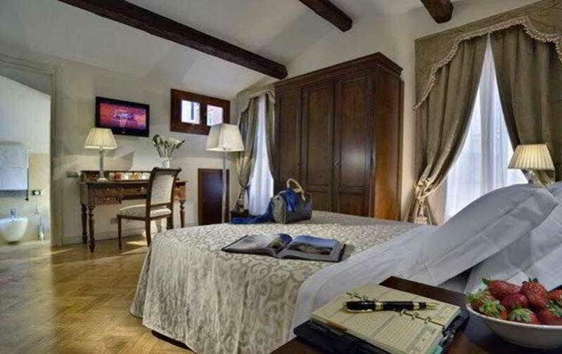 Hotel Dell'opera Venise