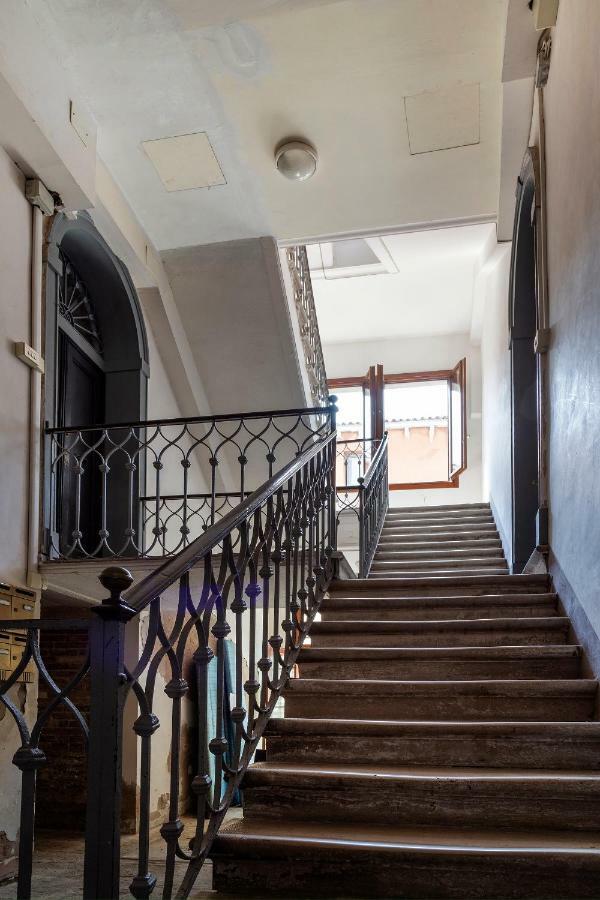 Ca' Zora - Contemporary & Barock House Apartment