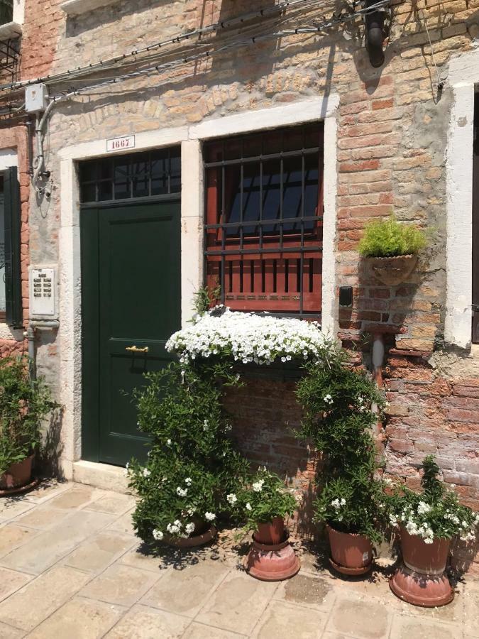 Lovely San Basilio Appartement