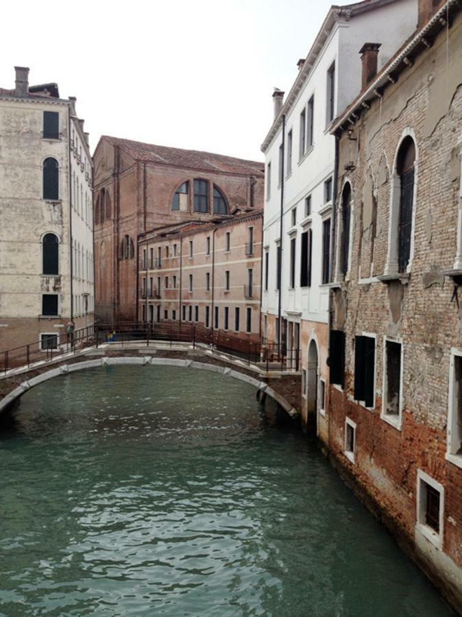 Apartment La Gondola - Beautiful Canal View