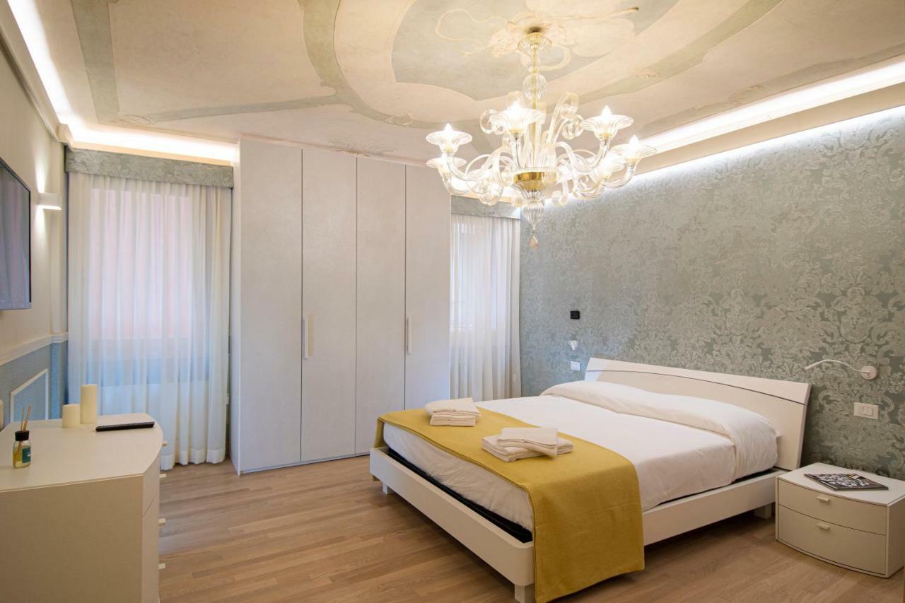 Ca' Xxii Marzo Boutique Appartement *