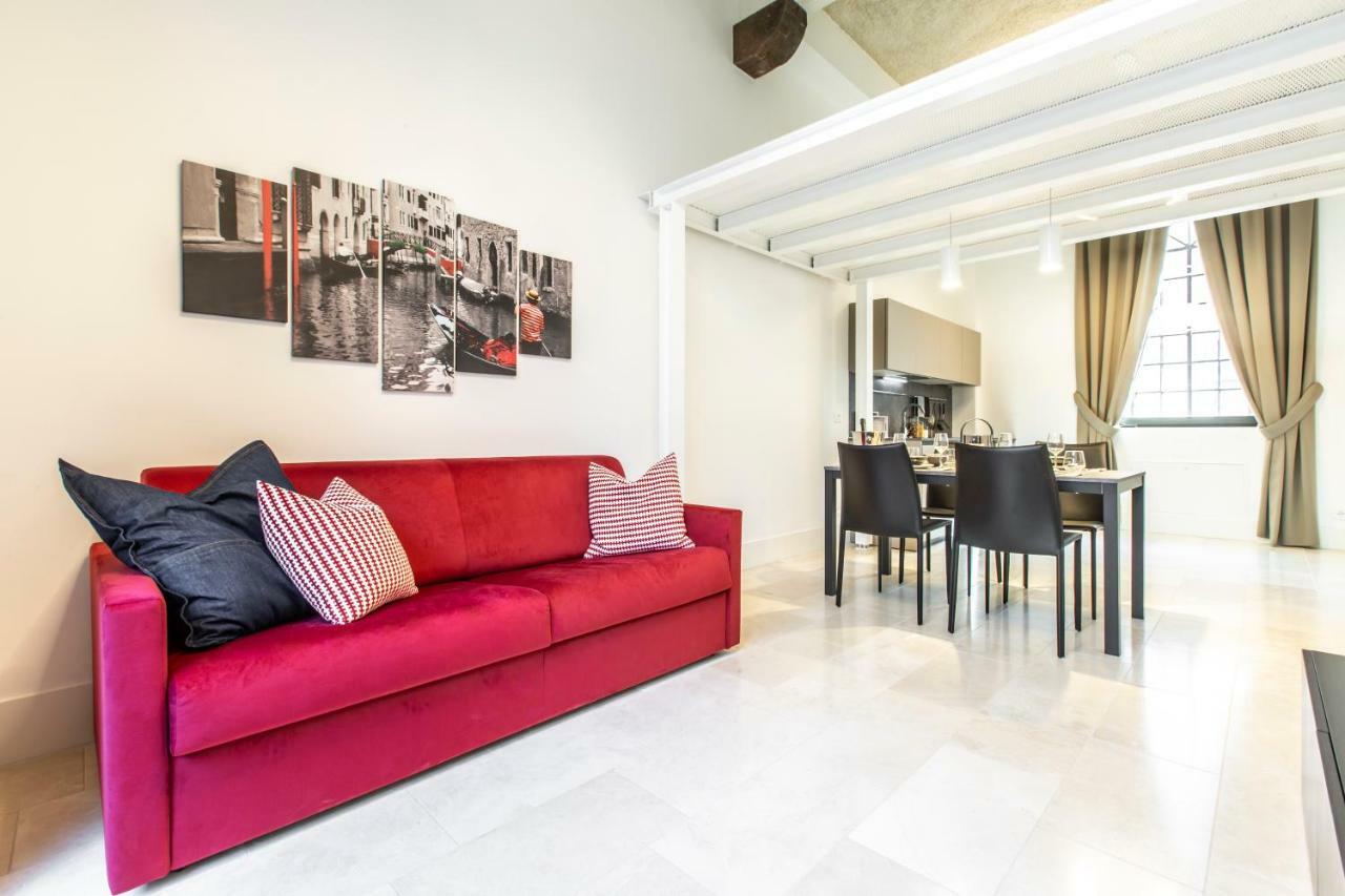 Appartamento Elegant Fornasa Vecia, Canal View With A Beautiful Garden R&r Venezia
