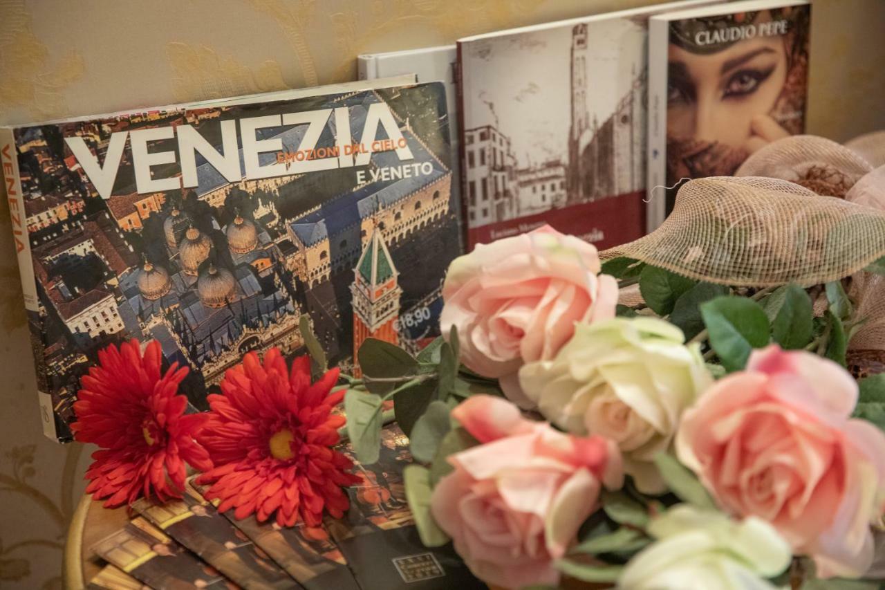 Dimora Al Doge Beato Vista Canale Bed & Breakfast Venetië