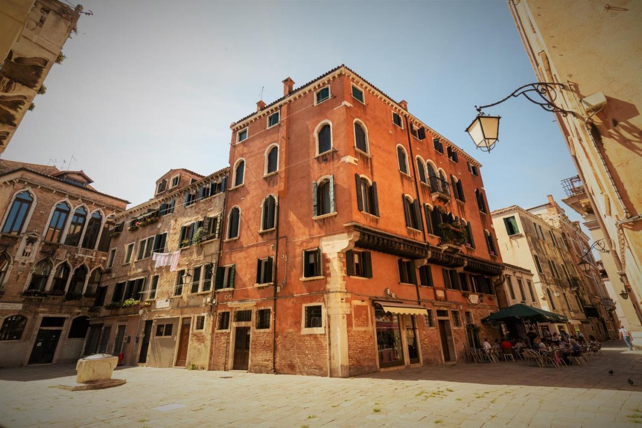 Appartamento Casanova Penthouse In The Heart Of *