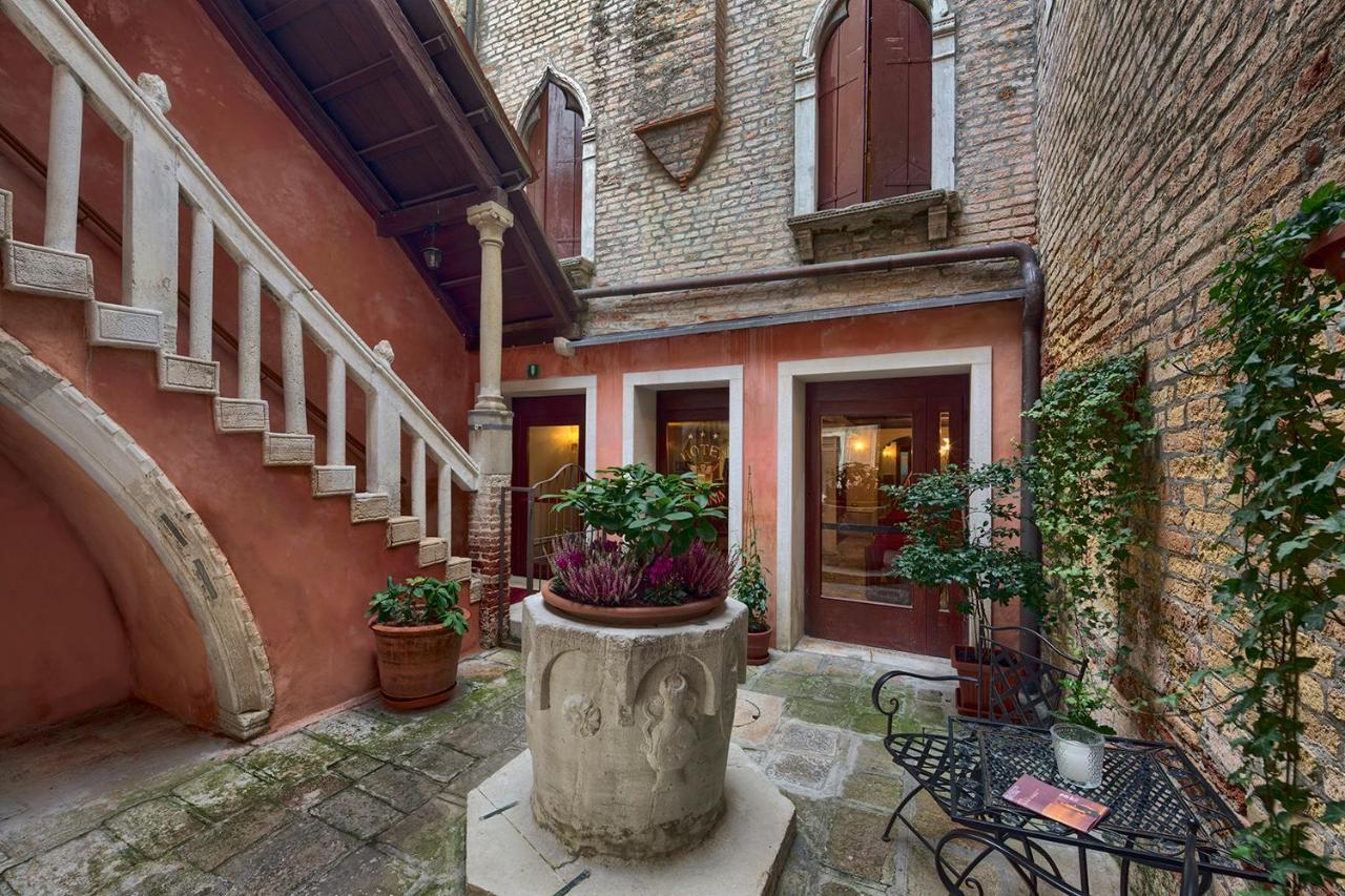 Pausania 3* Venedig