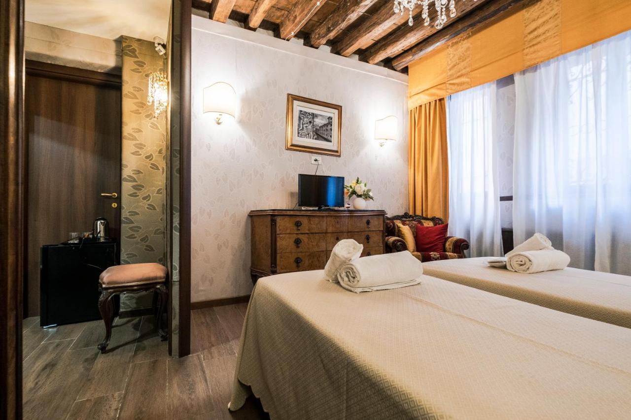 Ca' Lavezzera Venise