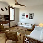 Bella Vista apartment