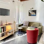 Ca Penini - Canal View