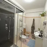 Suite Apartment Near Venice