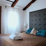 Ca\' Nele Room