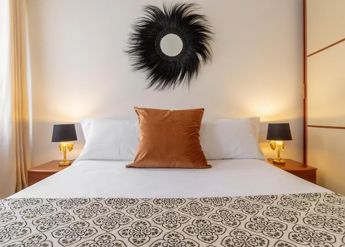 Murano Place - Calcedonio & Courtyard