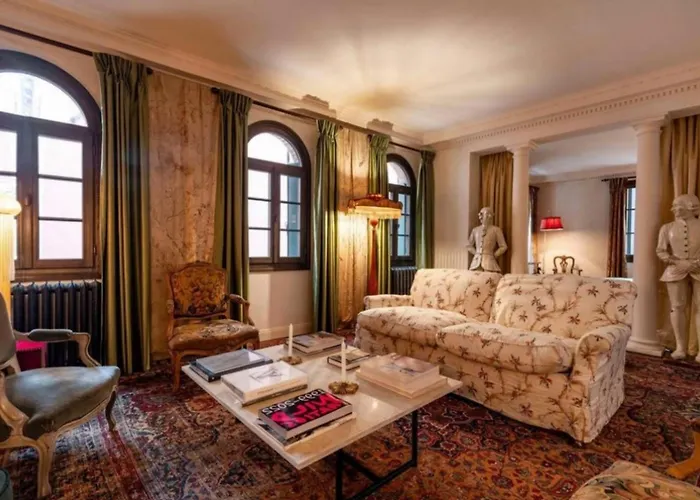 Luxury House