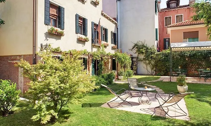 Casa Rezzonico