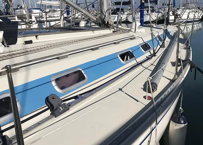 Bed&Boat Eolo 3