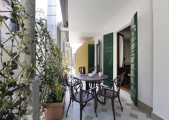 Ca\' Savina Halldis Apartments