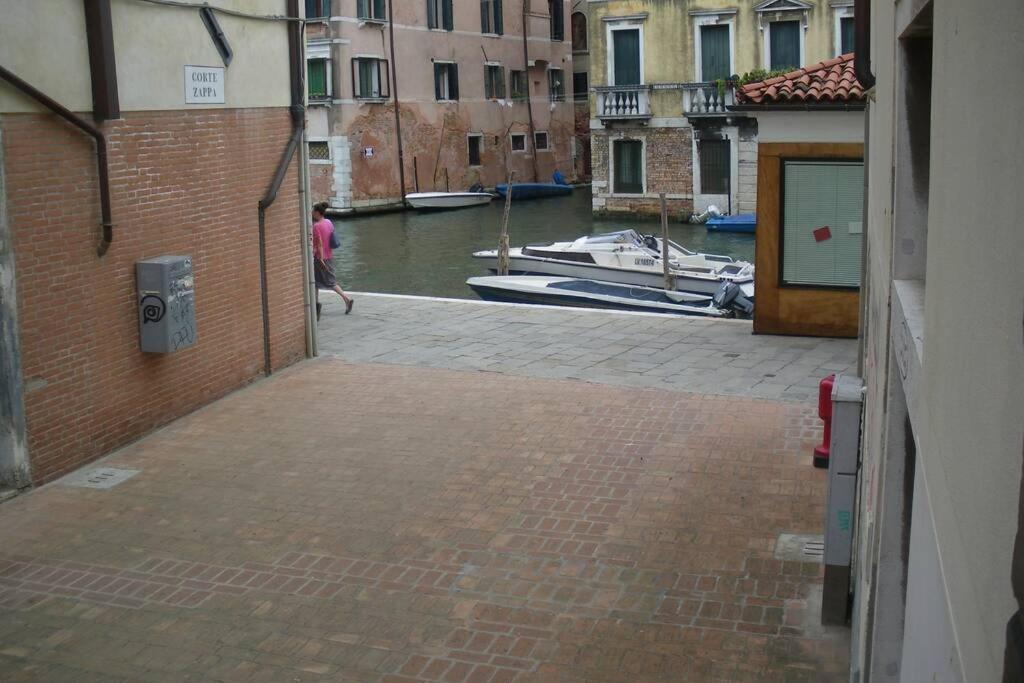 Apartment Charming House In