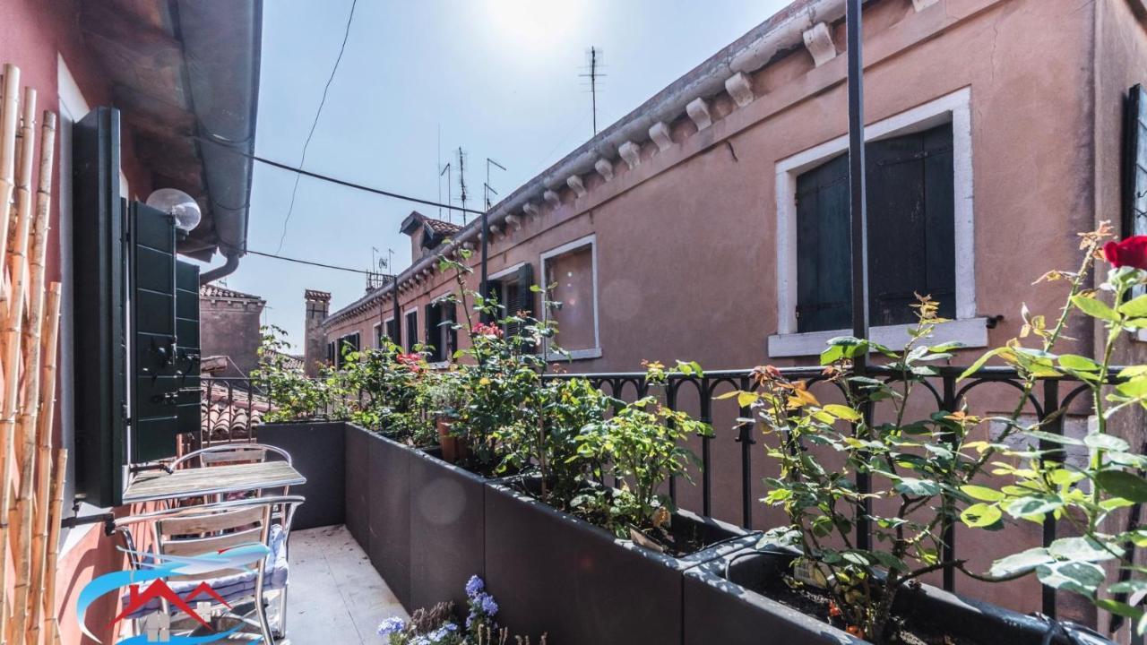Au Nom De La Rose Appartamento Venezia