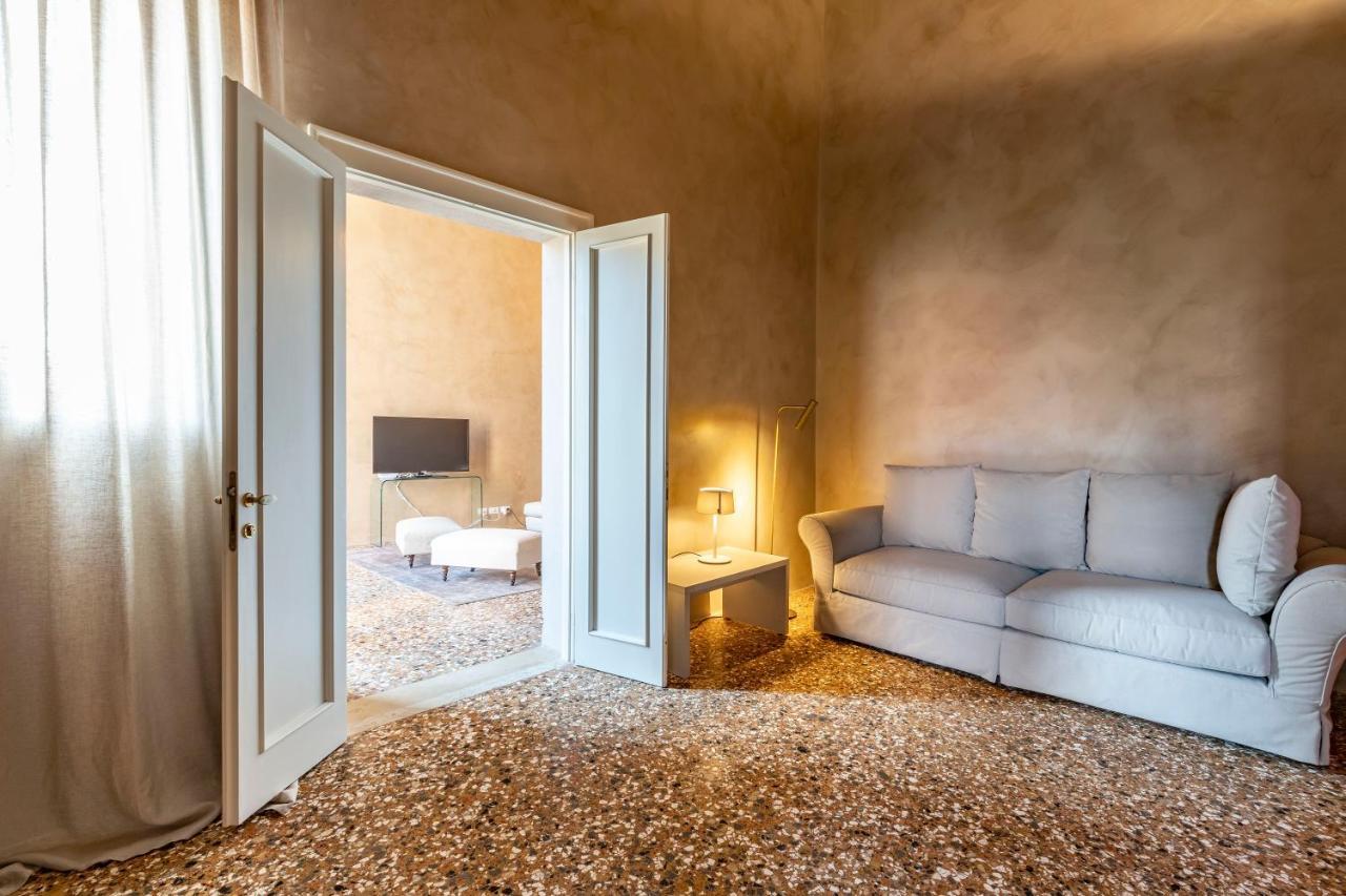 Portego Del Drapier Apartment *