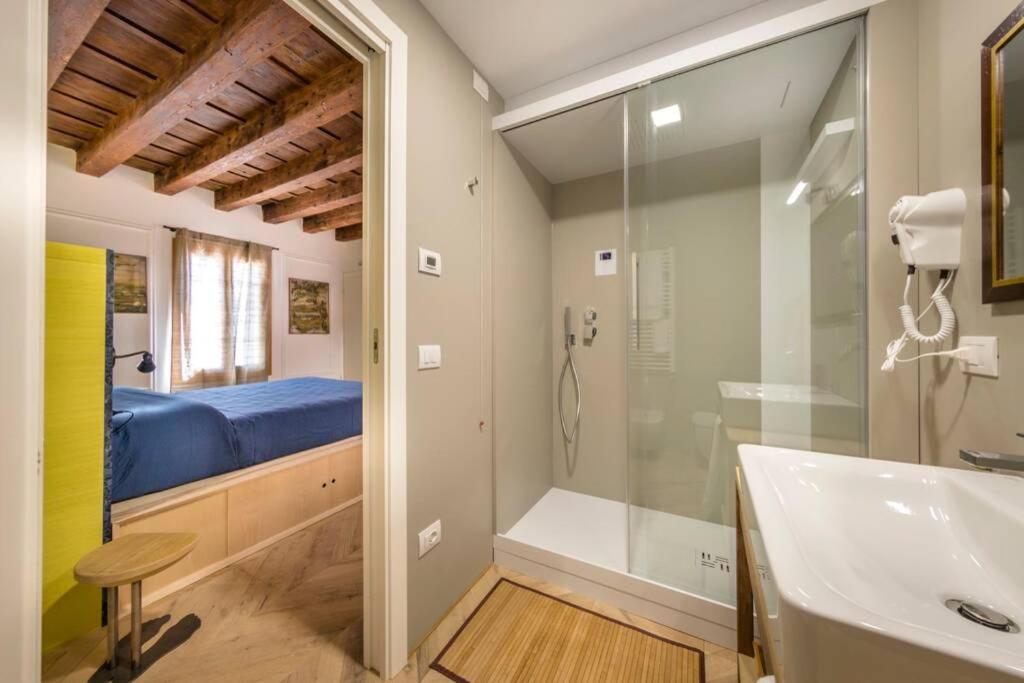 Apartment Elite Stunning Venetian Apt. Close Accademia Venice