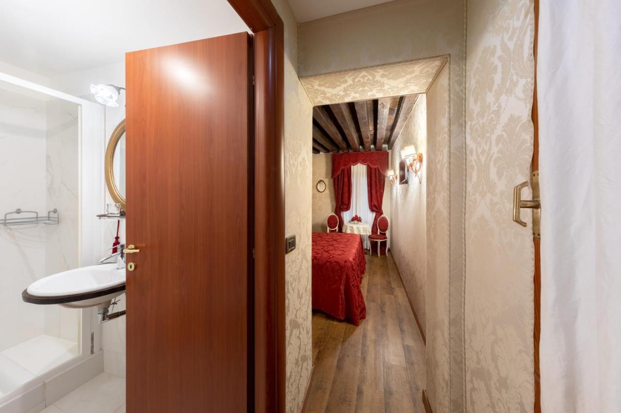 Residenza La Loggia Bed & Breakfast Venezia