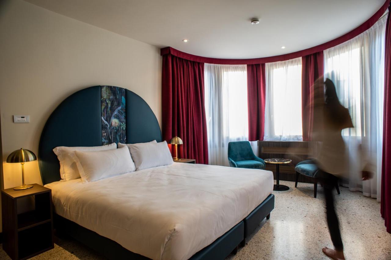 Palazzina Fortuny 3*