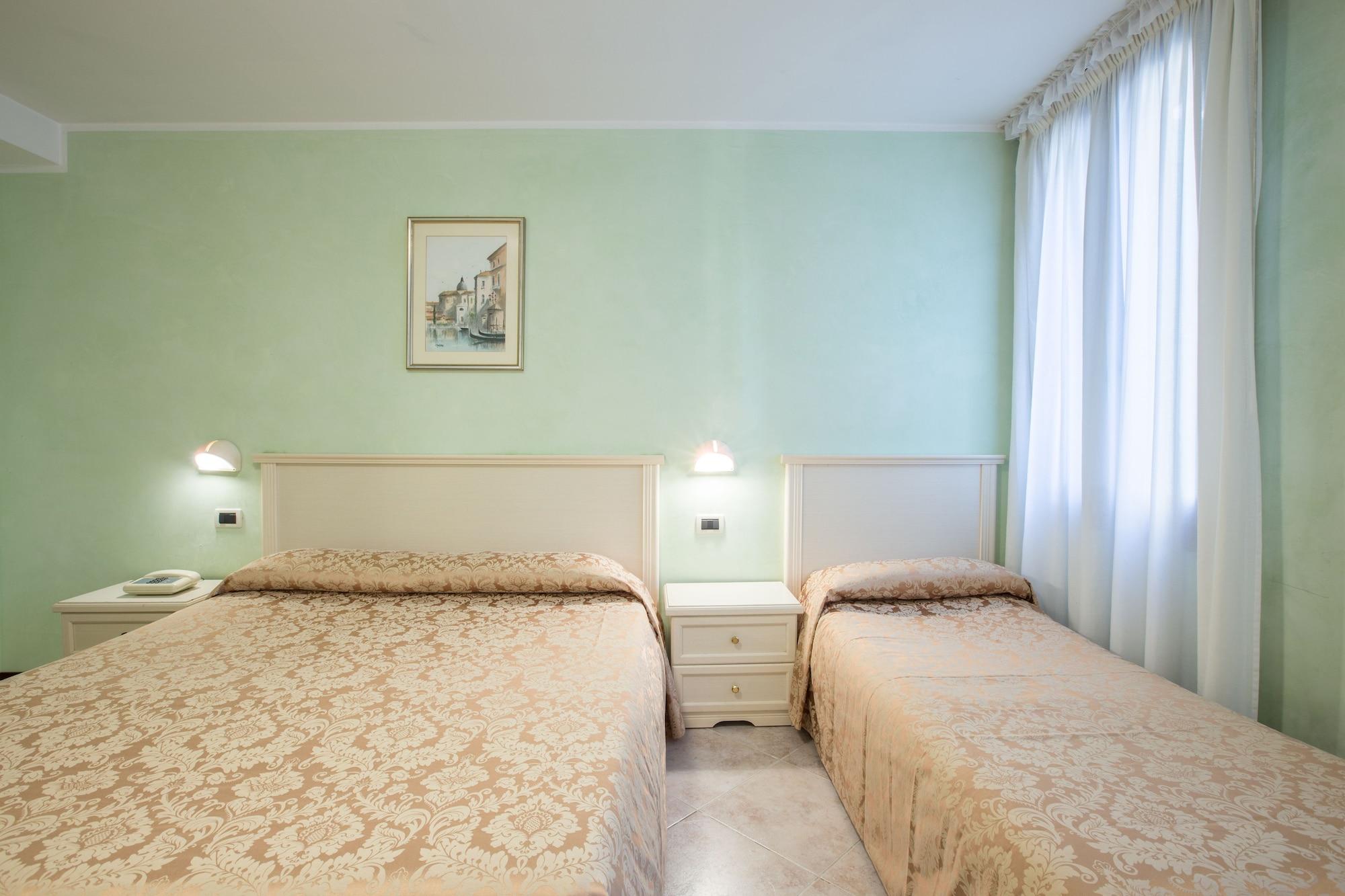 Hotel Universo & Nord 3*