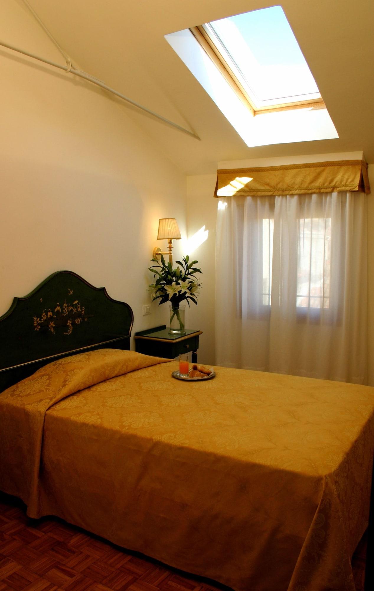 Palazzo Cendon Piano Antico Venise