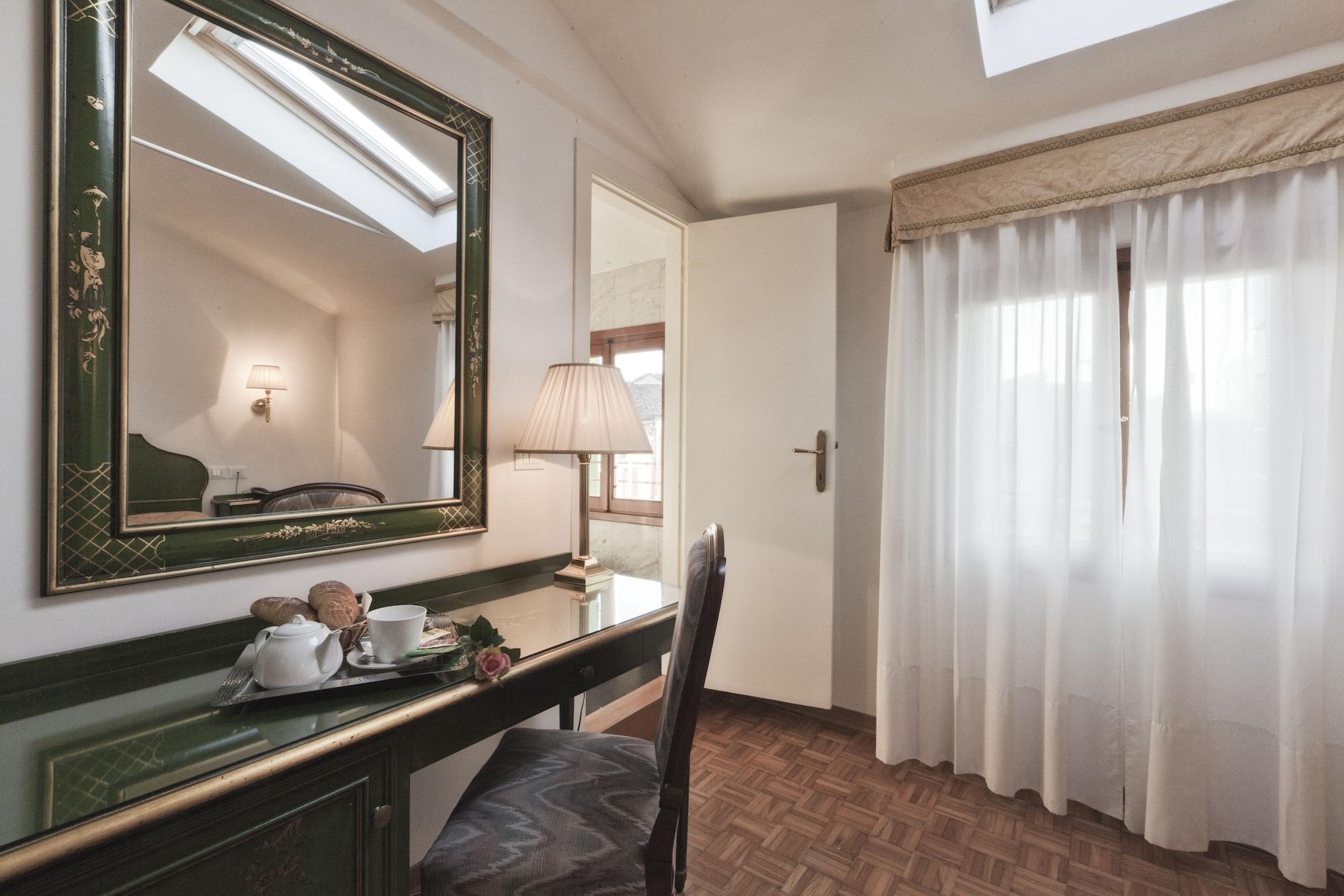 Palazzo Cendon Piano Antico Hotel Venise