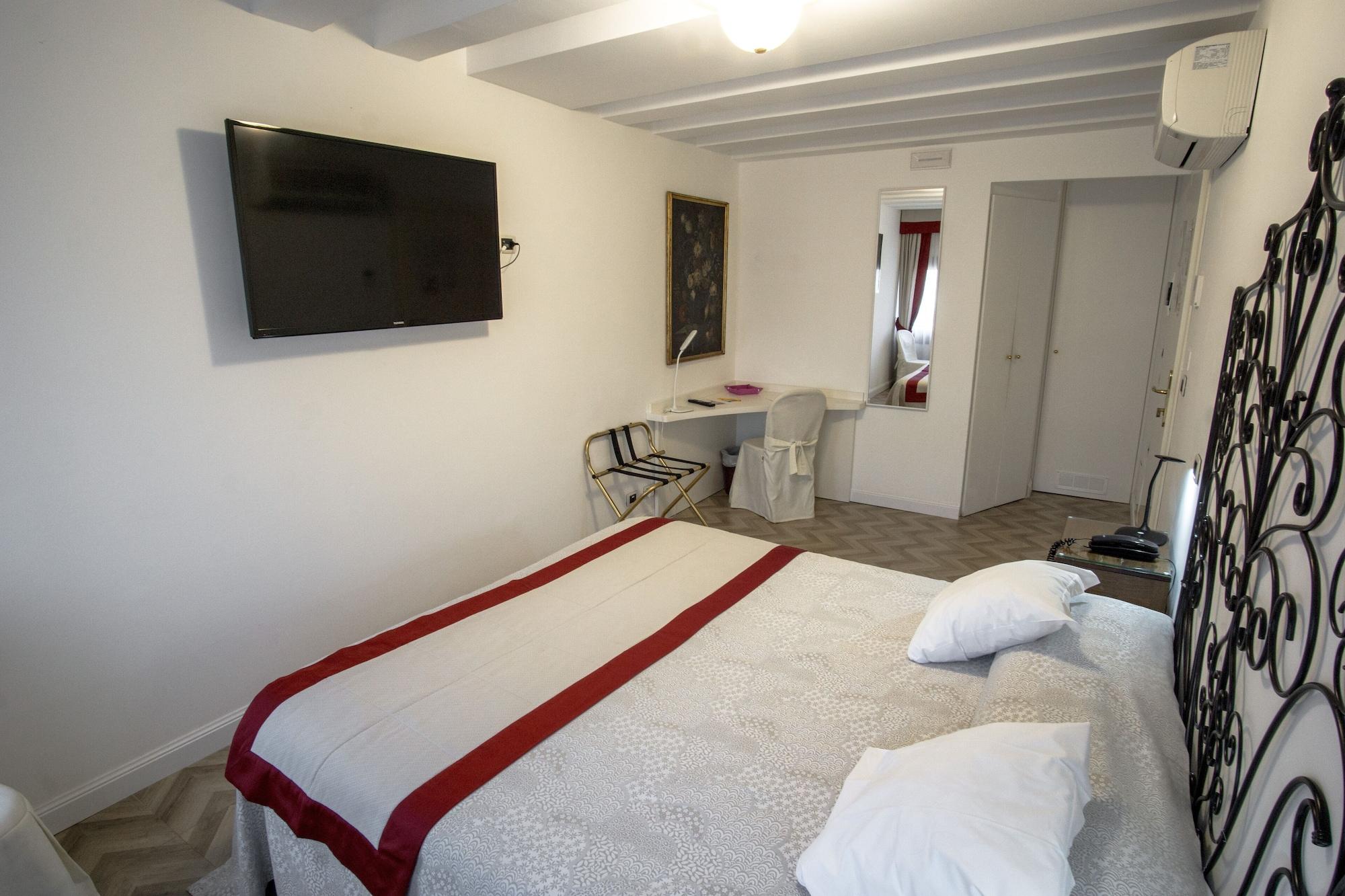 Antigo Trovatore 3* Venetië