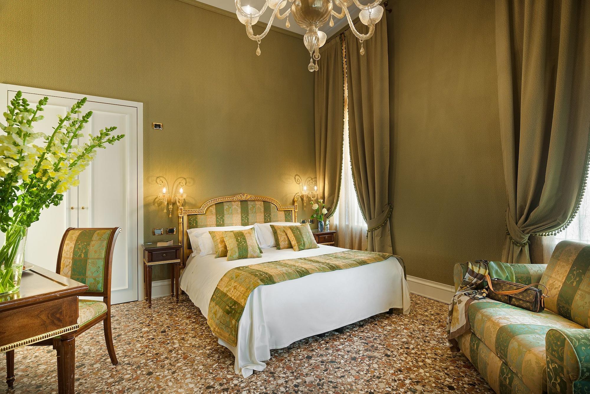 Couette-café Ca' Gottardi 3*