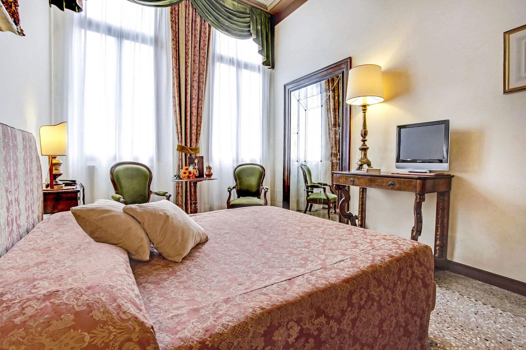 Affittacamere Palazzo Schiavoni Residenza D'epoca