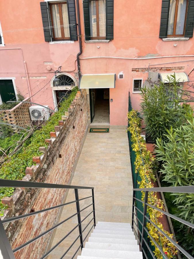 Mh 3202 * Venise