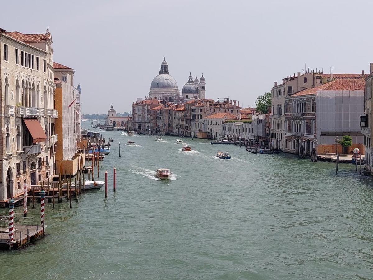 Ca'giustinian Apartment
