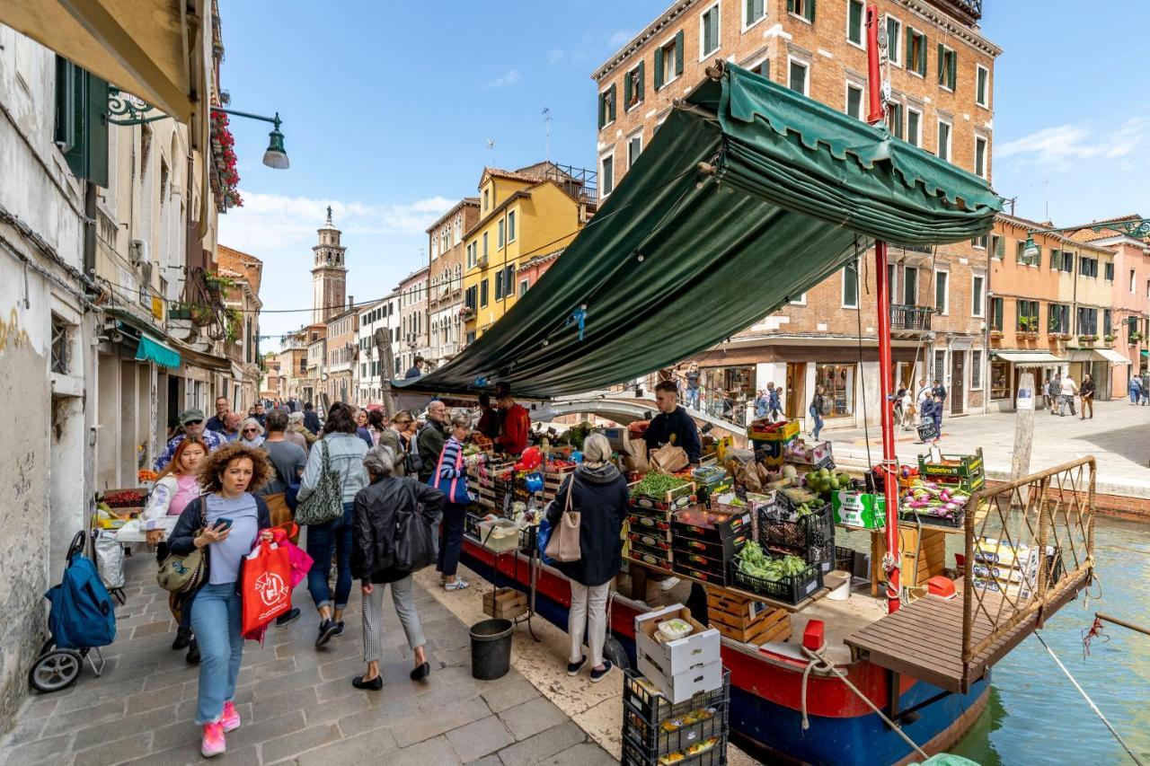 Ponte Squero Flat M0270423226 * Venice