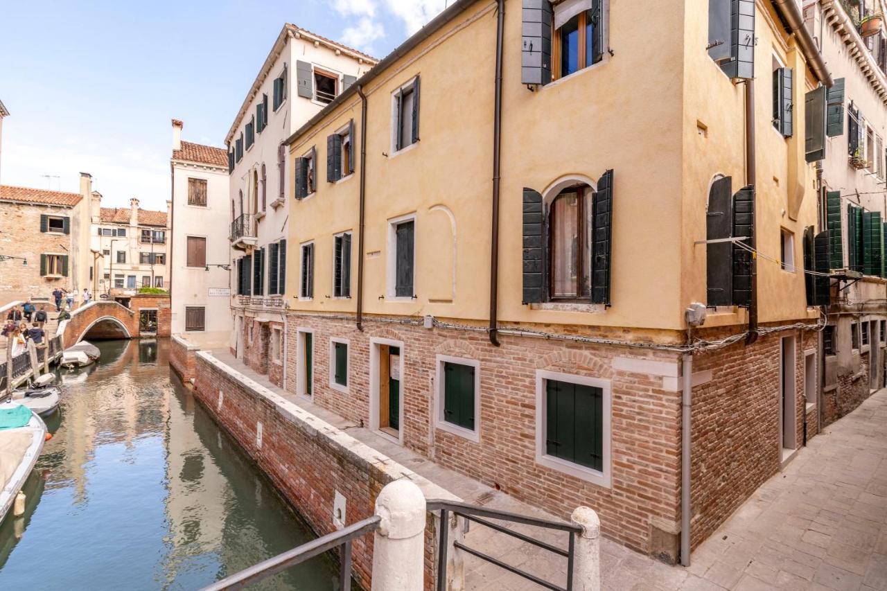 Ponte Squero Flat M0270423226 Apartment Venice