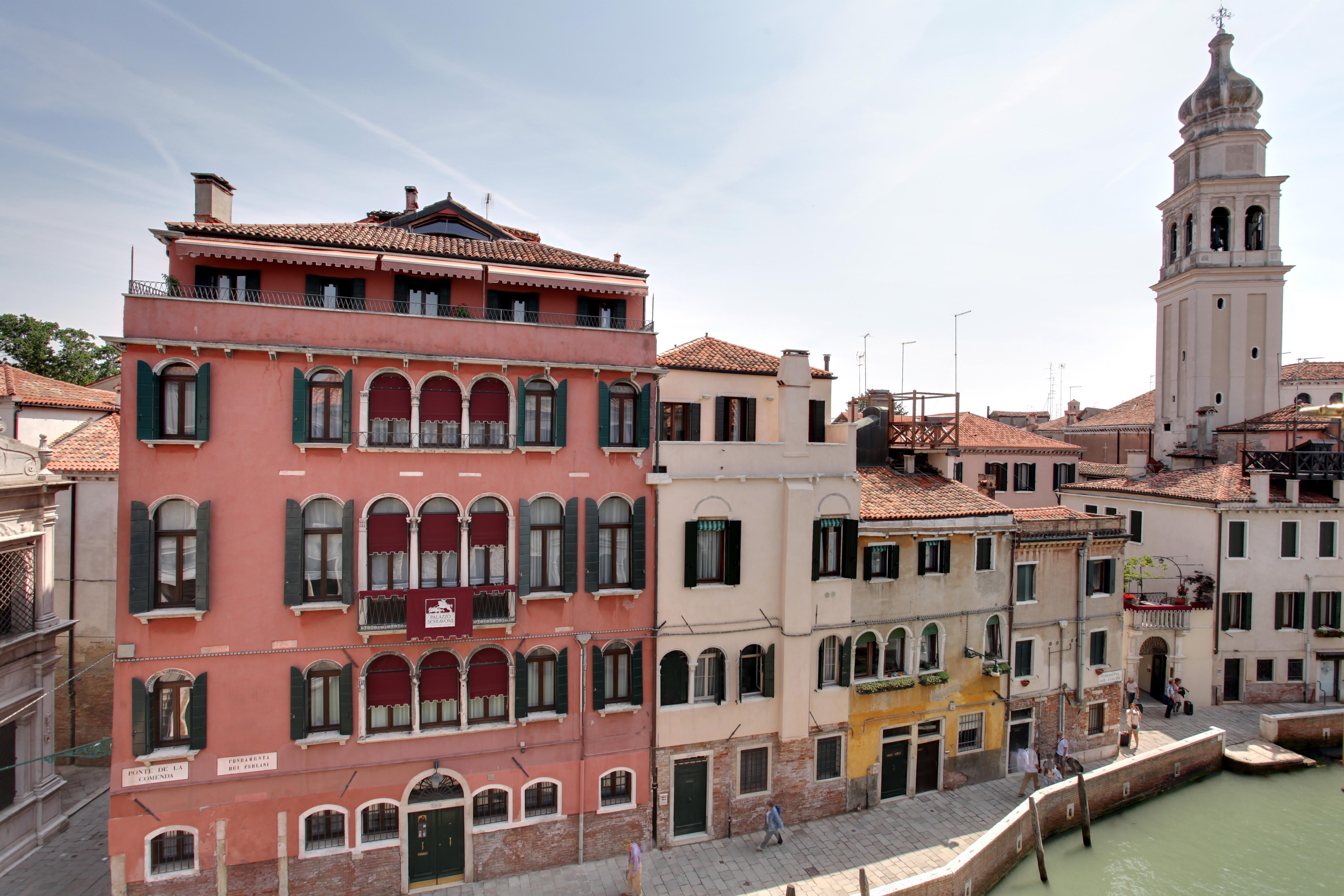 Palazzo Schiavoni Residenza D'epoca Affittacamere