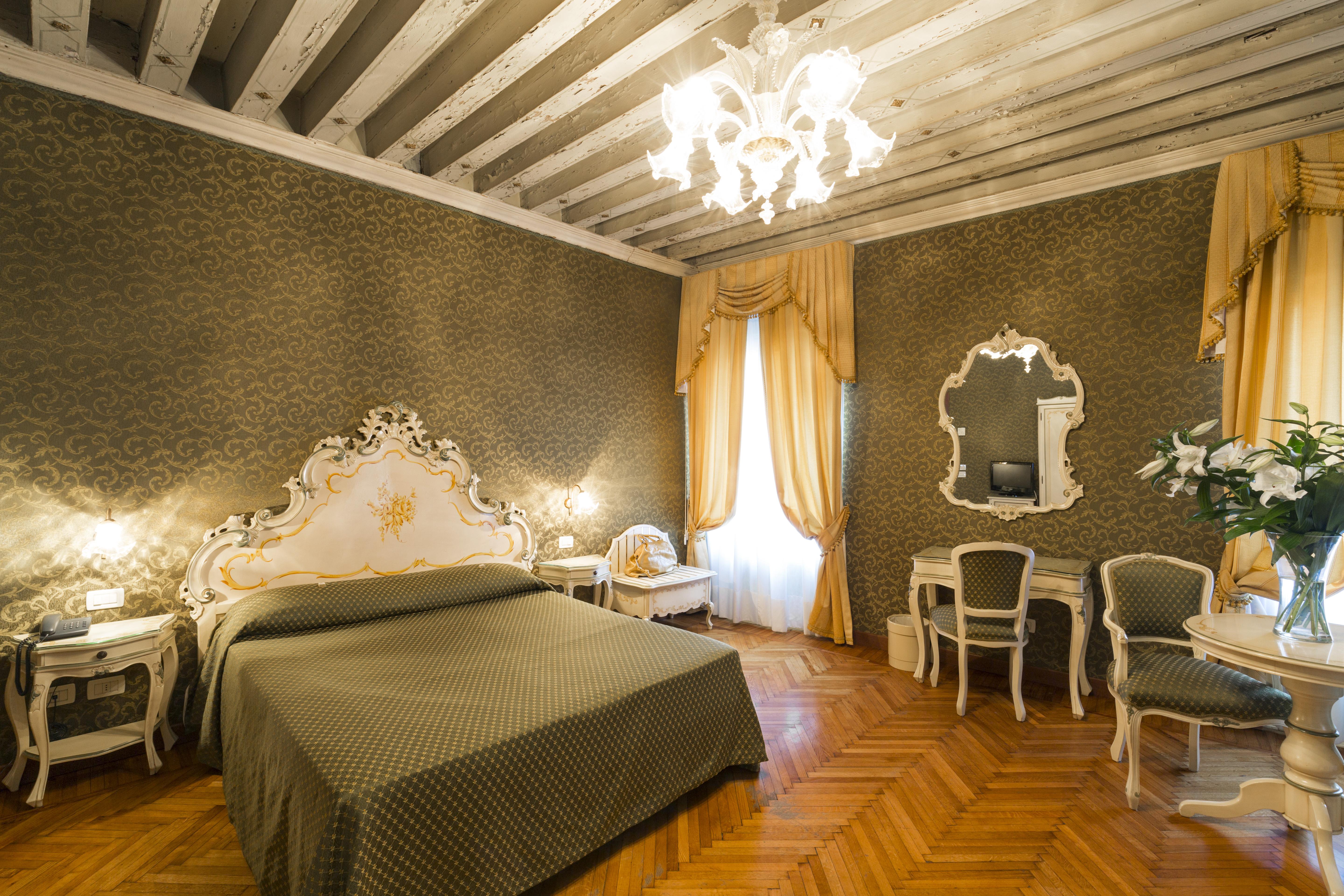 Gasthuis Palazzo Guardi 3*
