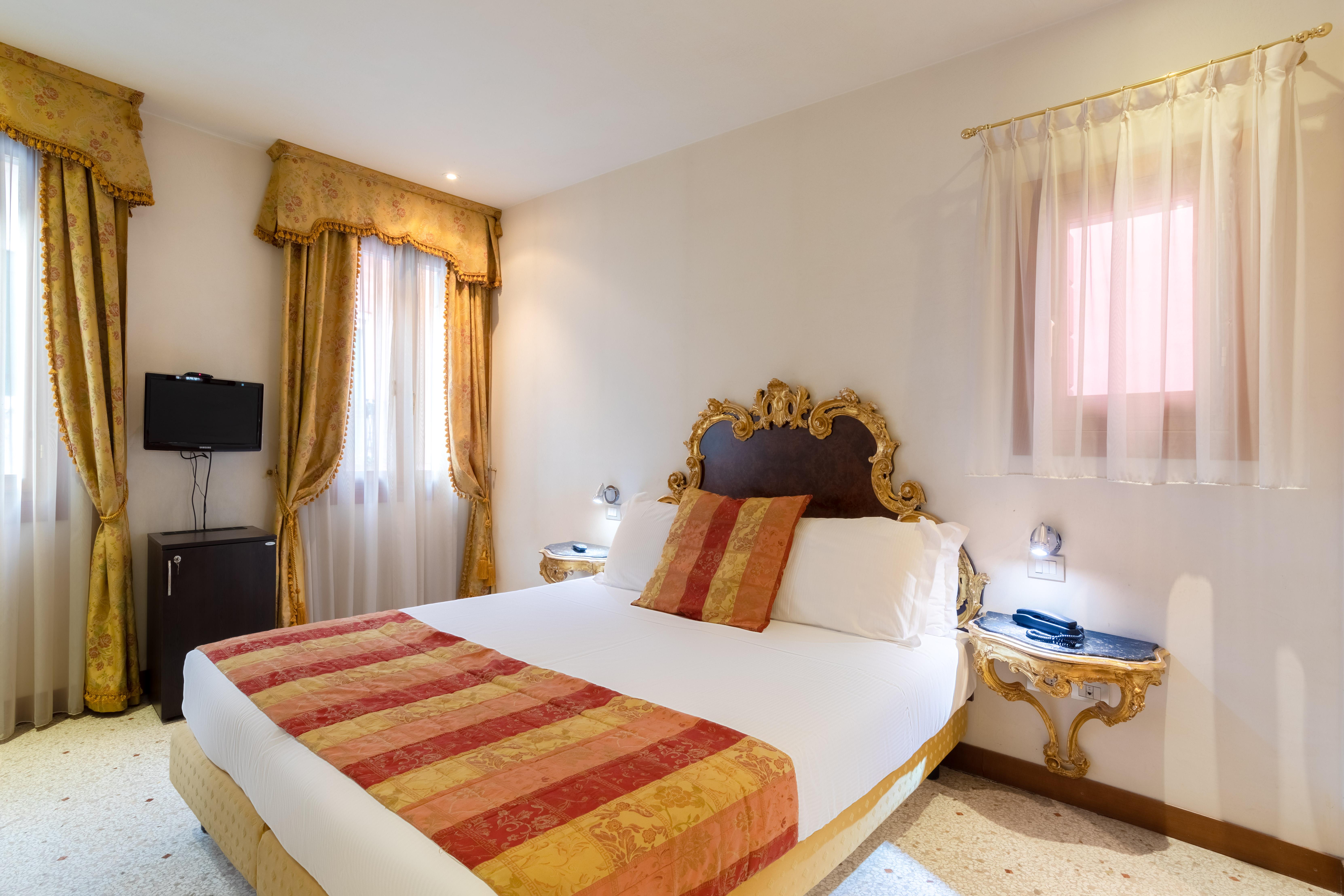 Bed & Breakfast Palazzina Fortuny 3*