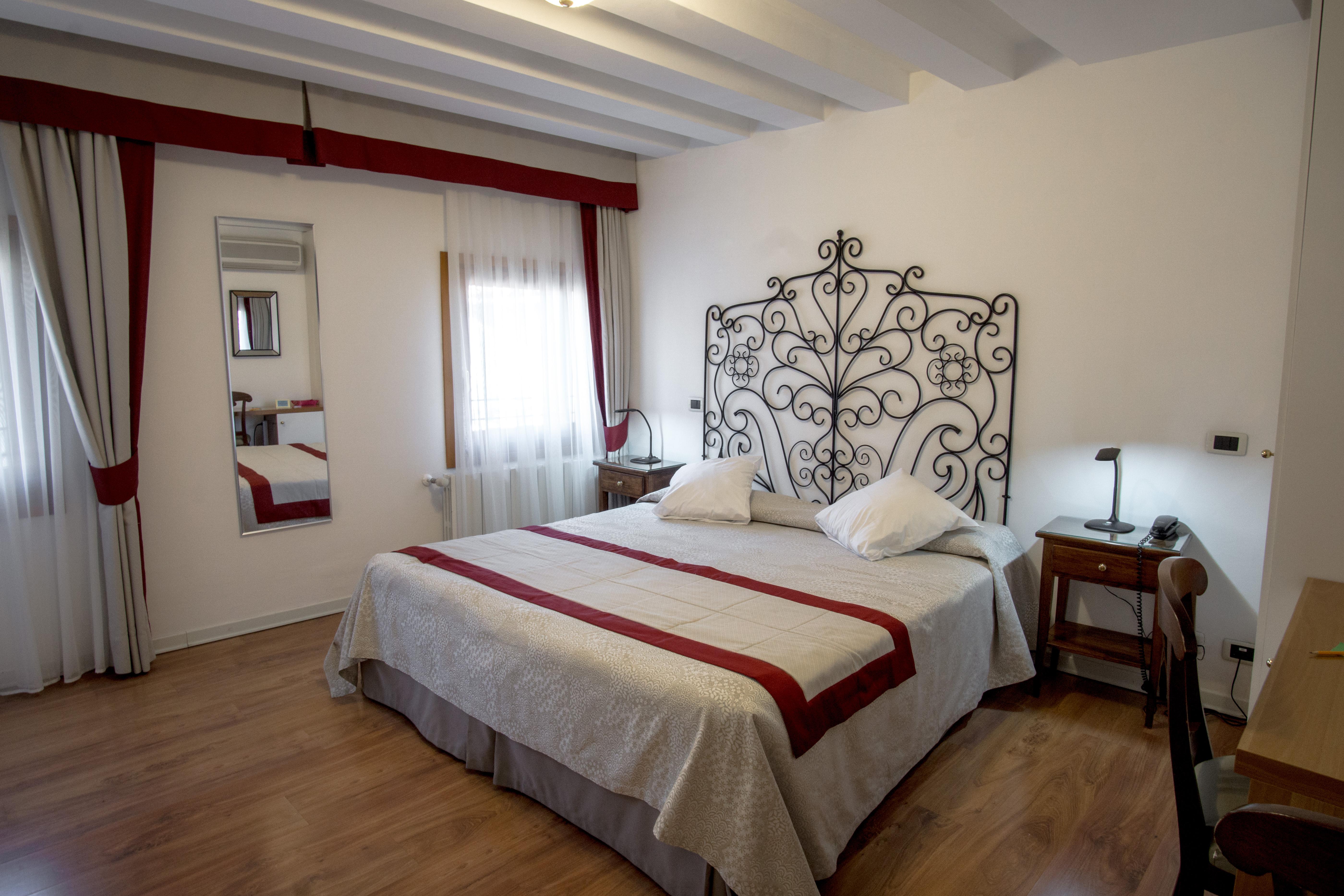 Antigo Trovatore Hotel 3*