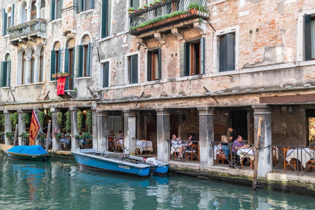 Hotel Al Sotoportego Venedig