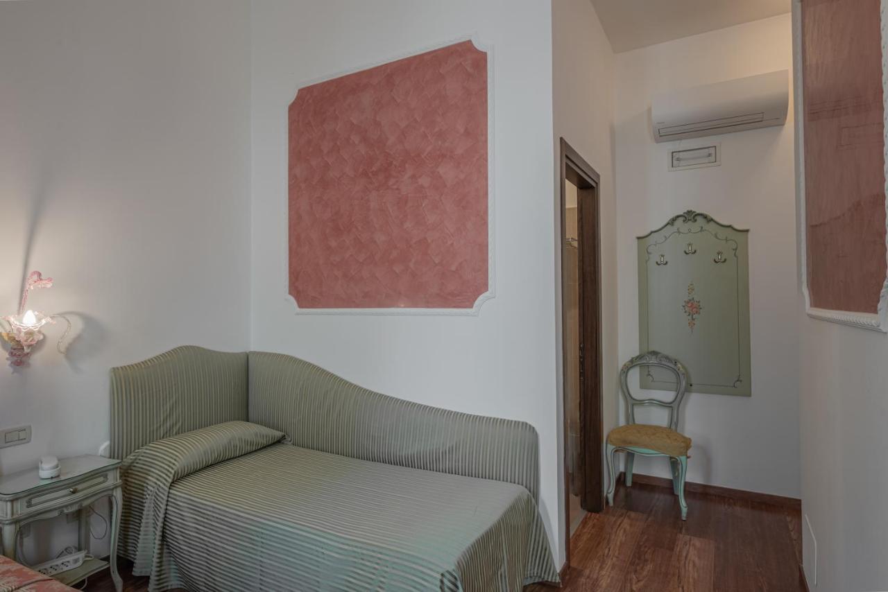 Al Sotoportego Hotel *