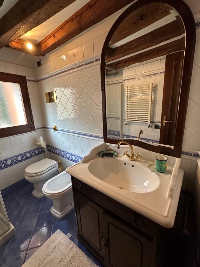 1 Ca'del Traghetto Family Apartment Venice