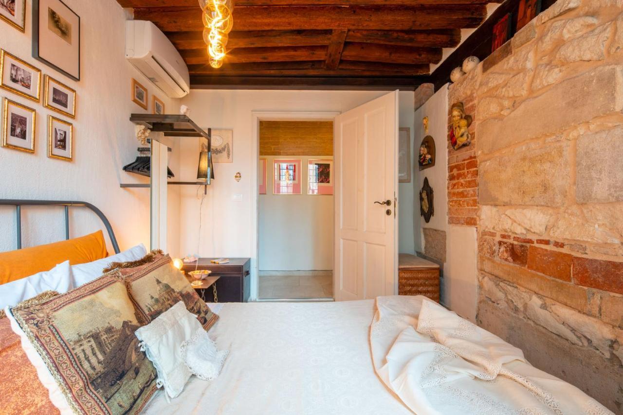 Casa Manina Sul Ponte - Your Private Canal View * Venise