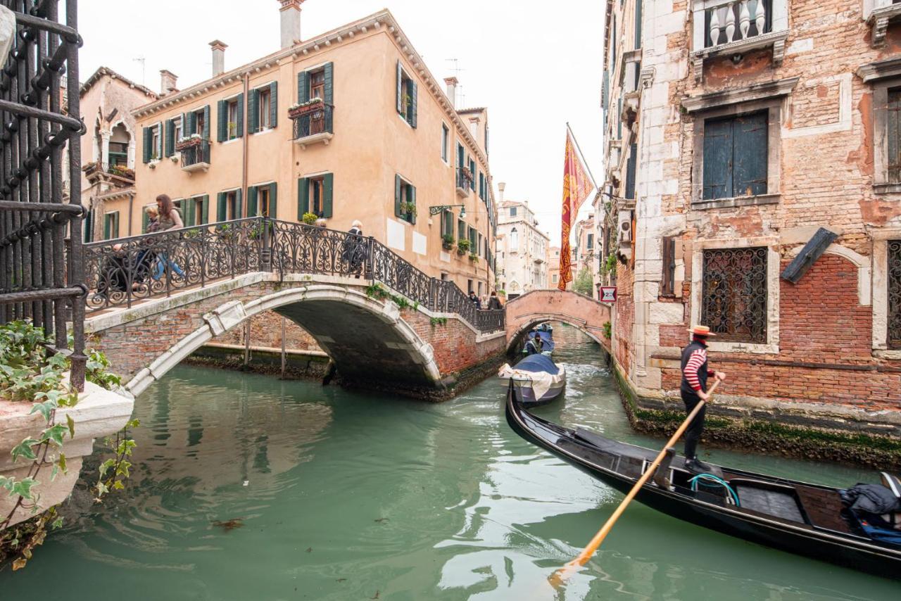 Casa Manina Sul Ponte - Your Private Canal View Appartement