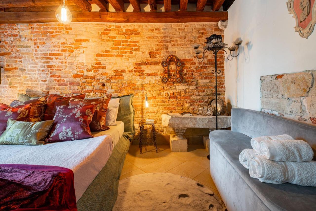 Casa Manina Sul Ponte - Your Private Canal View Venise