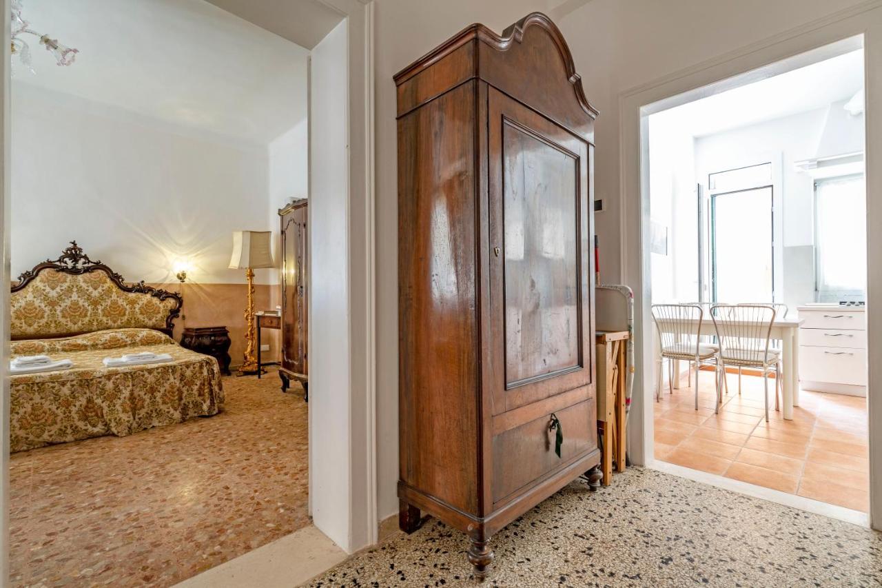 Queen House * Venezia