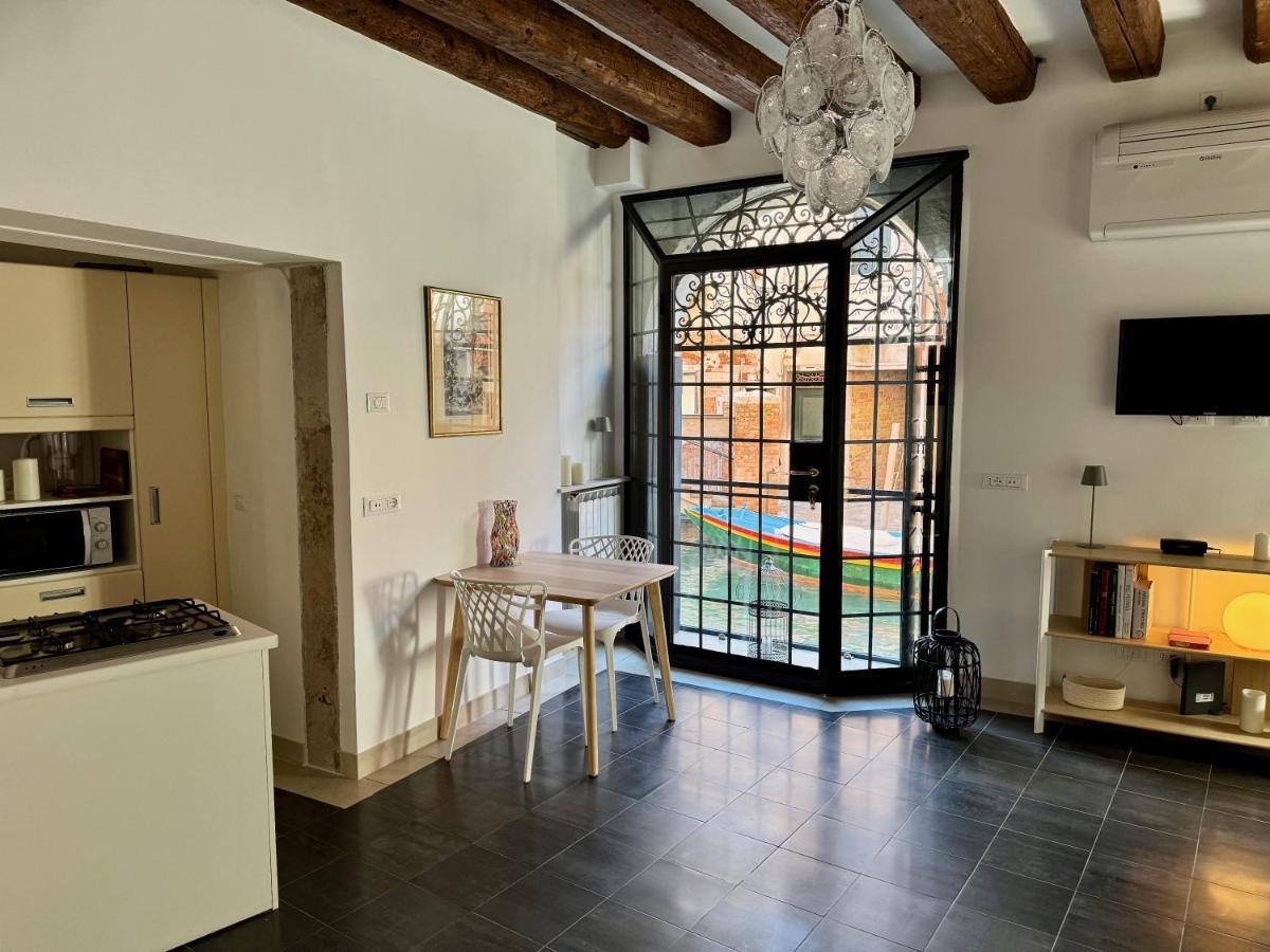 Ca Penini - Canal View Apartment